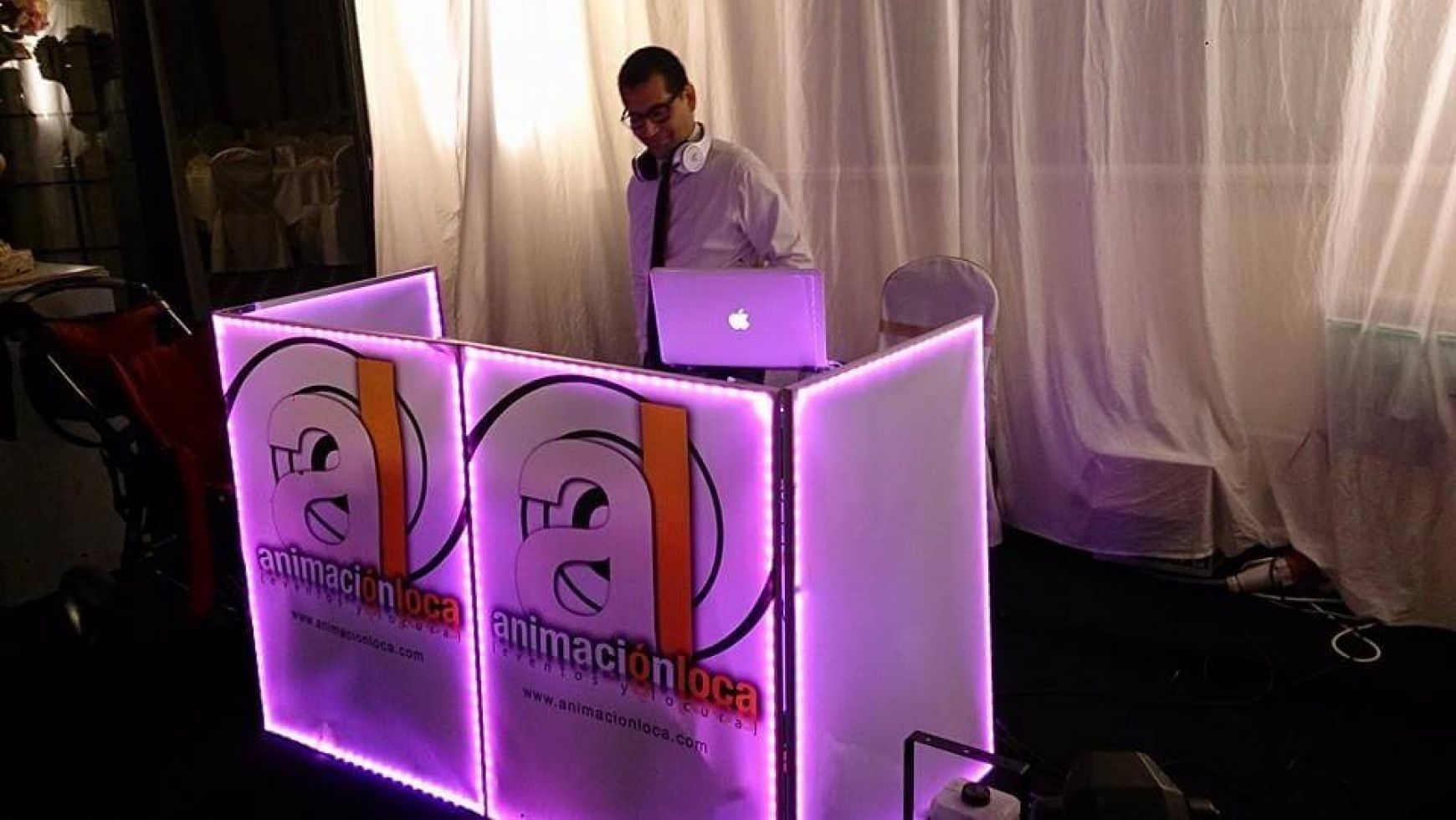 No dejes que un mal DJ arruine tu boda con la peor música